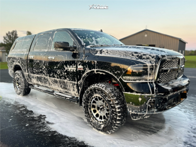 1 2017 1500 Ram Big Horn Rough Country Suspension Lift 3in Method 305 Machined