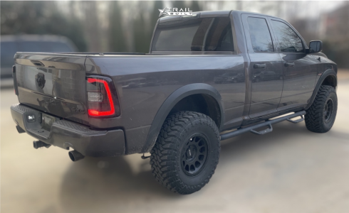 1 2015 1500 Ram Tradesman Rough Country Suspension Lift 4in Method Mr305 Double Black