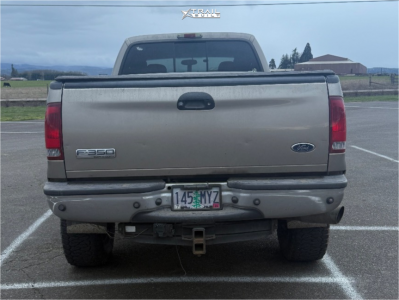 1 2005 F 350 Super Duty Ford Lariat Unknown Suspension Lift 3in Fuel Rincon Black