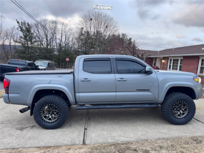 1 2021 Tacoma Toyota Sr5 Readylift Leveling Kit Hardrock H105 Bronze Black