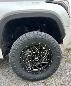 1 2024 Tundra Toyota Limited Rough Country Suspension Lift 35in Hostile Sprocket Machined Accents