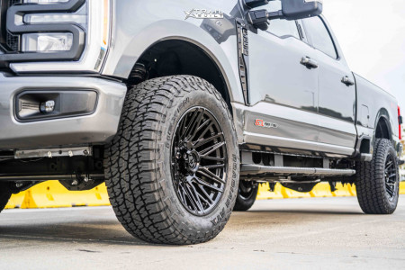 1 2024 F 250 Super Duty Ford Xlt Stock Stock Gear Off Road 770 Edge Gloss Black