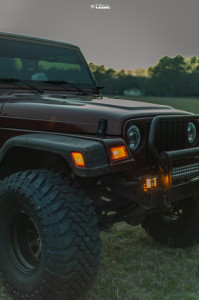 1 2002 Tj Jeep Sport Rough Country Suspension Lift 4in Rough Country Steel Wheel Gloss Black