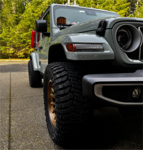 1 2024 Wrangler Jeep Unlimited Sahara 4xe Stock Stock Mayhem Intrepid Matte Bronze