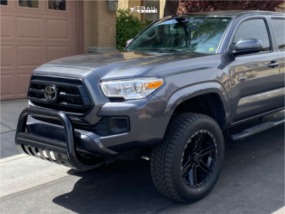 1 2021 Tacoma Toyota Sr Rough Country Suspension Lift 35in American Outlaw Railcar Black Tint