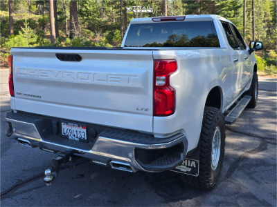 1 2023 Silverado 1500 Chevrolet Ltz Readylift Suspension Lift 4in Kmc Km549 Silver Machined