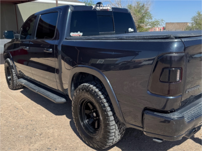 1 2019 1500 Ram Rebel Rough Country Suspension Lift 35in Fuel Shok Black