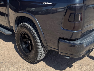 1 2019 1500 Ram Rebel Rough Country Suspension Lift 35in Fuel Shok Black