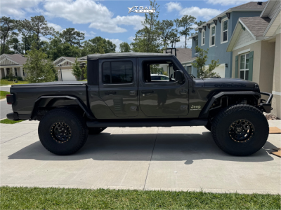 1 2021 Gladiator Jeep Overland Rough Country Suspension Lift 35in Rough Country Steel Simulated Beadlock Wheel Gloss Black