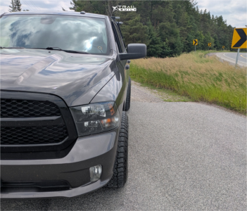 1 2023 1500 Classic Ram Express Stock Stock Ultra 164 Black