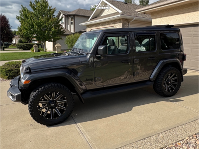 1 2025 Wrangler Jeep Sahara Stock Stock Fuel Contra D615 Black Milled