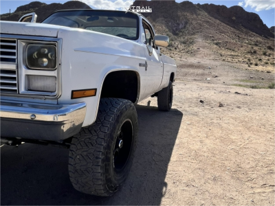 1 1984 K10 Chevrolet Custom Rough Country Suspension Lift 4in Moto Metal M0970 Black Milled