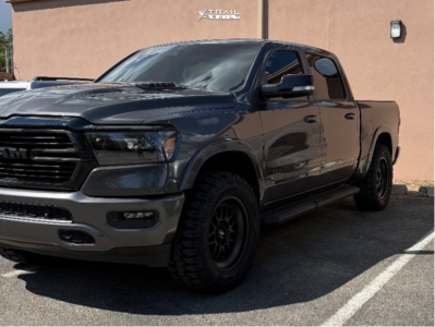 1 2022 1500 Ram Laramie Rough Country Leveling Kit Kmc Km725 Satin Black