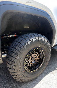 1 2024 Sierra 1500 Gmc Slt Fox Suspension Lift 35in Black Rhino Shredder Matte Black With Machined Dark Tint