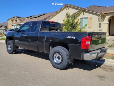 1 2011 Silverado 1500 Chevrolet Lt Unknown Leveling Kit Kmc Km552 Machined Black