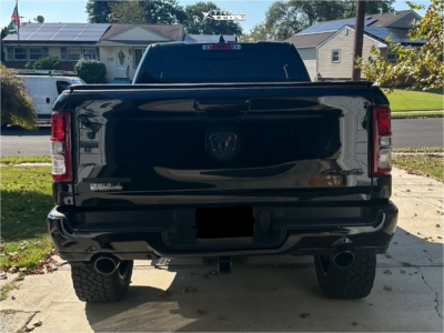 1 2023 1500 Ram Big Horn Rough Country Suspension Lift 6in Fuel Covert Bronze