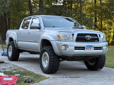 1 2011 Tacoma Toyota Base Rough Country Leveling Kit Kmc Km549 Silver Machined