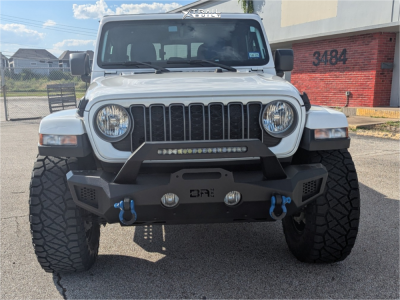 1 2023 Gladiator Jeep Texas Trail Rough Country Leveling Kit Fuel Fortress Matte Black