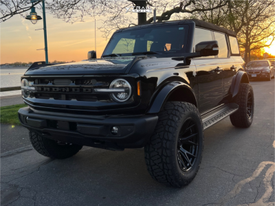 1 2024 Bronco Ford Outer Banks Rough Country Suspension Lift 25in Fuel Catalyst Matte Black
