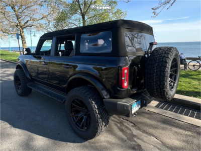 1 2024 Bronco Ford Outer Banks Rough Country Suspension Lift 25in Fuel Catalyst Matte Black
