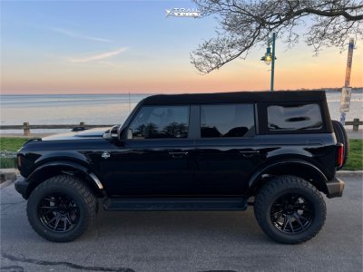 1 2024 Bronco Ford Outer Banks Rough Country Suspension Lift 25in Fuel Catalyst Matte Black