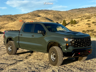 1 2025 Silverado 1500 Chevrolet Custom Trail Boss Rough Country Leveling Kit Method 305 Nv Machined Black