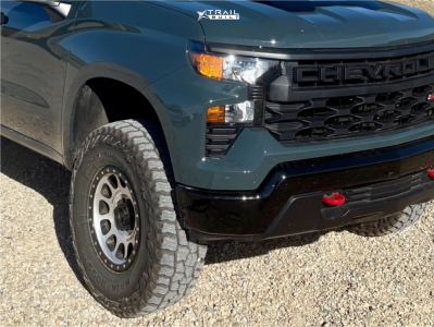 1 2025 Silverado 1500 Chevrolet Custom Trail Boss Rough Country Leveling Kit Method 305 Nv Machined Black