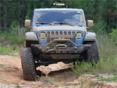 1 2020 Gladiator Jeep Rubicon Rough Country Suspension Lift 35in Vision Rocker Black