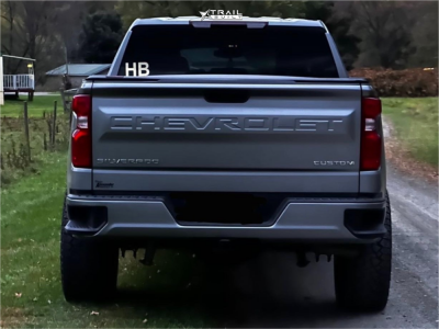 1 2024 Silverado 1500 Chevrolet Custom Rough Country Suspension Lift 35in Moto Metal Mo998 Black Milled