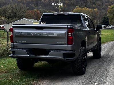 1 2024 Silverado 1500 Chevrolet Custom Rough Country Suspension Lift 35in Moto Metal Mo998 Black Milled