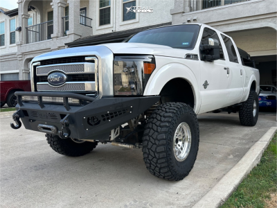 2015 Ford F-250 Super Duty - 17x9 -12mm - Raceline Ryno - Suspension Lift 6" - 37" x 13.5"