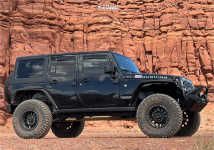 2014 Jeep Wrangler - 17x8.5 0mm - Method Double Standard - Suspension Lift 4" - 37" x 12.5"