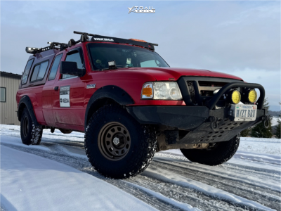 2008 Ford Ranger - 15x8 -19mm - Rough Country Steel Wheel - Suspension Lift 2.5" - 33" x 9.5"
