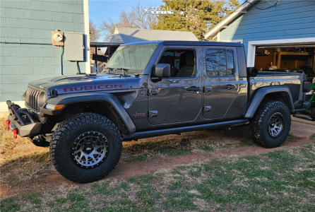 2024 Jeep Gladiator - 17x9 -12mm - Dirty Life Enigma Race - Stock Suspension - 35" x 12.5"