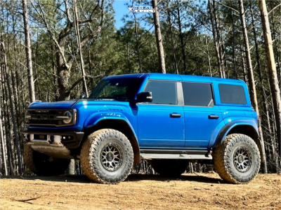 2025 Ford Bronco - 17x9 20mm - Fuel Surge - Stock Suspension - 37" x 13.5"