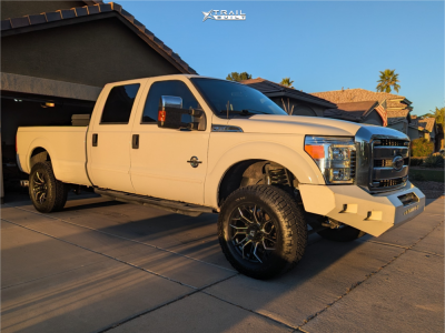 2014 Ford F-350 Super Duty - 20x9 18mm - Gear Off-Road Flair - Leveling Kit - 35" x 12.5"