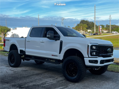 2025 Ford F-350 Super Duty - 20x9 1mm - TIS 544b - Suspension Lift 5" - 38" x 13.5"