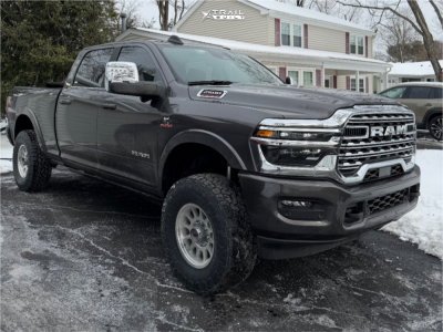 2025 Ram 2500 - 17x8.5 0mm - Method Mr703 - Leveling Kit - 35" x 12.5"