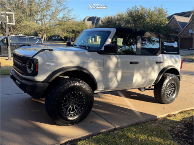 2025 Ford Bronco - 17x9 1mm - Fuel Rebel 6 - Suspension Lift 2.5" - 315/70R17