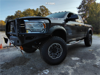 2020 Ram 2500 - 18x9 -12mm - Vision Se7en - Suspension Lift 4" - 37" x 13.5"