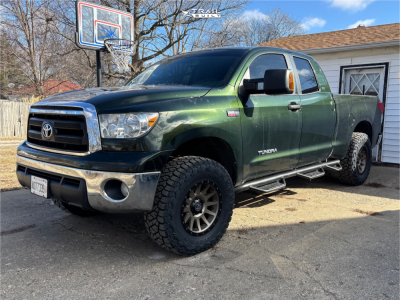 2012 Toyota Tundra - 18x9 25mm - Icon Alloys Compression - Suspension Lift 3" - 35" x 12.5"