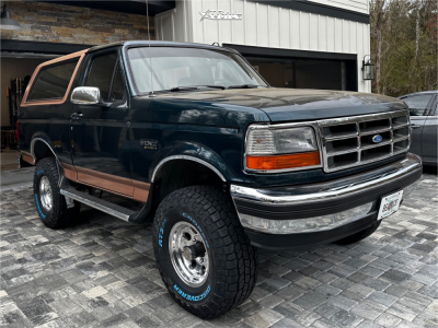 1994 Ford Bronco - 15x8 -19mm - Pro Comp Series 69 - Suspension Lift 4" - 33" x 12.5"