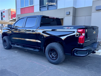 1 2026 Silverado 1500 Chevrolet Custom Rough Country Leveling Kit Method Mr312 Double Black