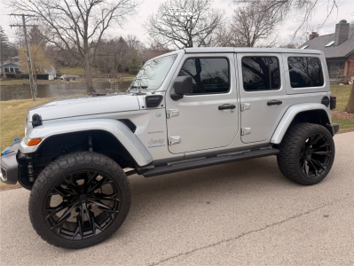 2024 Jeep Wrangler - 24x12 -44mm - Fuel Flame 5 - Suspension Lift 3.5" - 35" x 12.5"