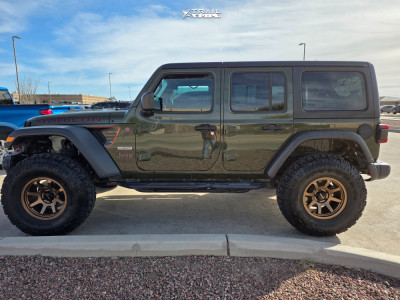 2020 Jeep Wrangler - 17x9 -12mm - Vision Flow - Suspension Lift 2.5" - 37" x 12.5"