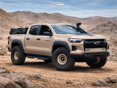2024 Chevrolet Colorado - 17x8.5 -10mm - Black Rhino Barrage - Suspension Lift 2.5" - 35" x 12.5"