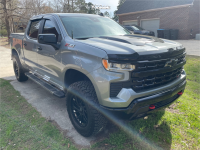 2024 Chevrolet Silverado 1500 - 20x9 -12mm - RAISED By Method Mr801 - Leveling Kit - 35" x 11.5"