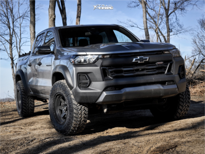 2024 Chevrolet Colorado - 17x9 -12mm - Fuel Shok - Stock Suspension - 285/70R17