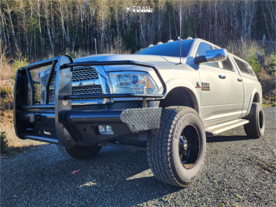 2014 Ram 2500 - 18x10 -24mm - Moto Metal MO970 - Leveling Kit - 35" x 12.5"