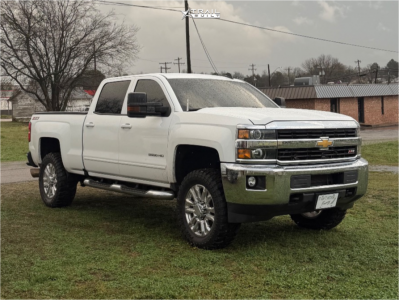 2017 Chevrolet Silverado 2500 HD - 20x8.5 47mm - OE Performance 207 - Leveling Kit - 35" x 12.5"